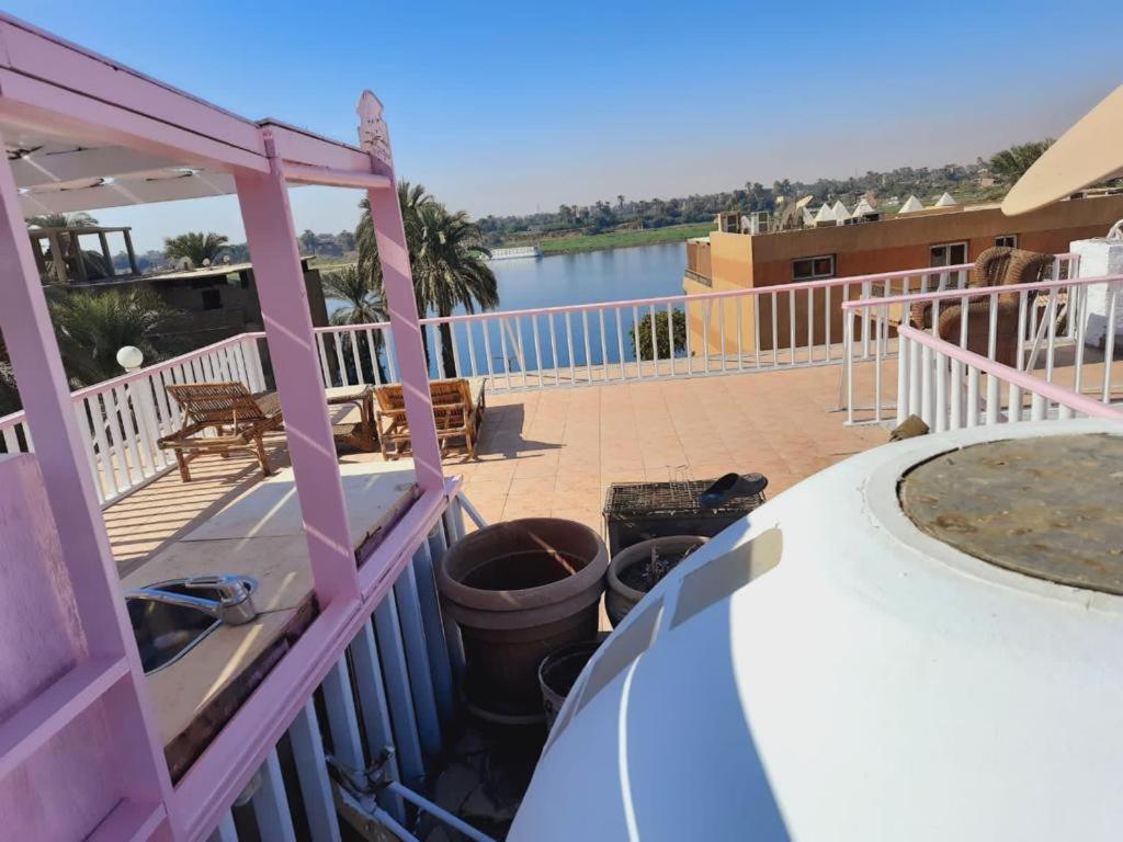 East Luxor Apartments With Nile Views Jazirat al Awwamiyah Bagian luar foto